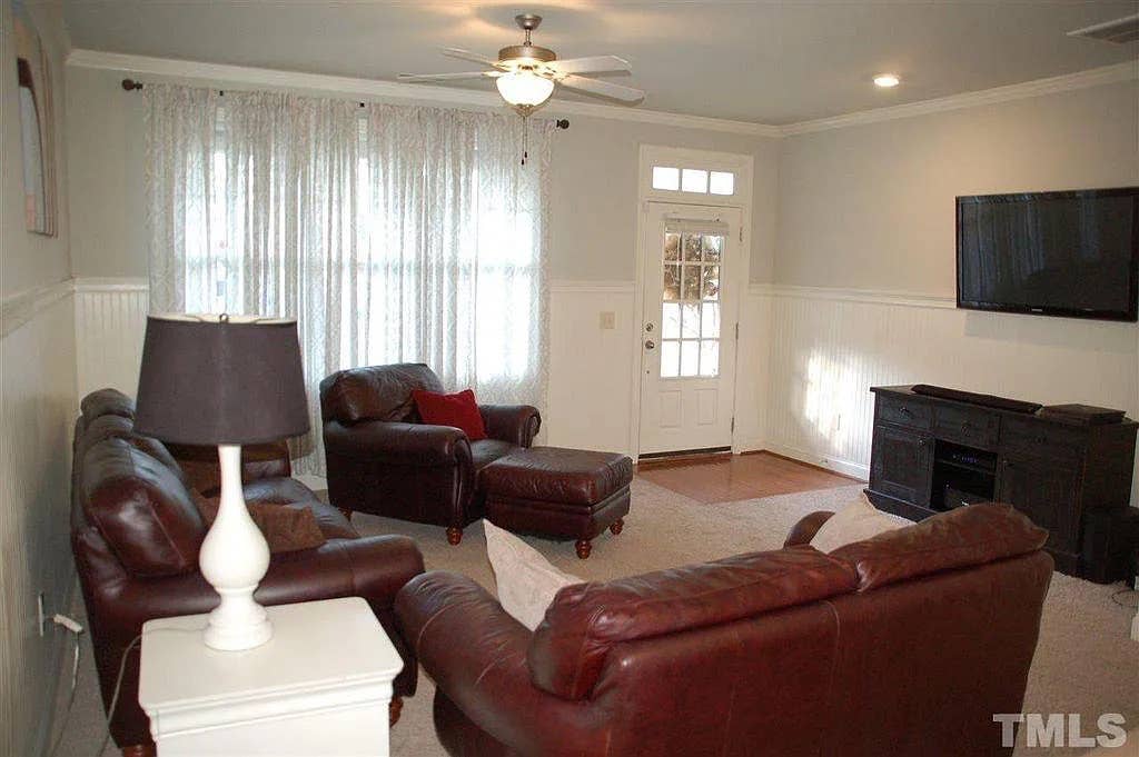 3 BR in Apex
