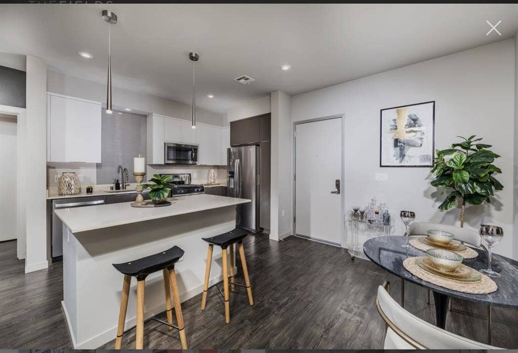 Room is Rented now, was for rent