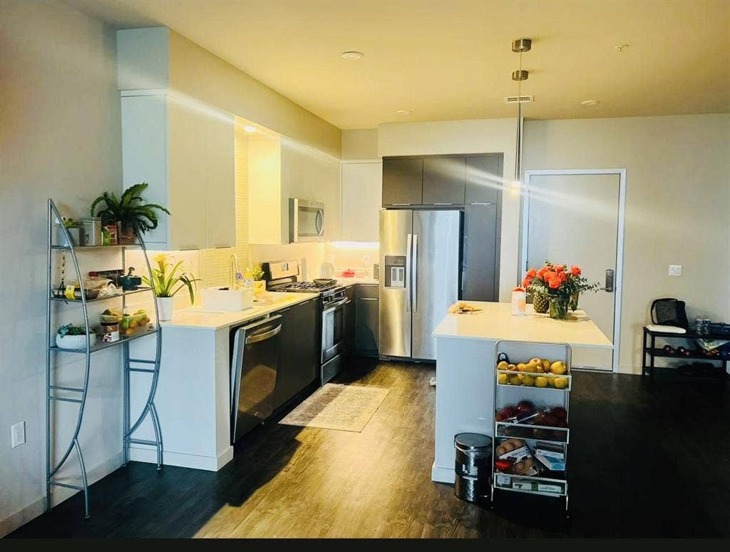 Room is Rented now, was for rent