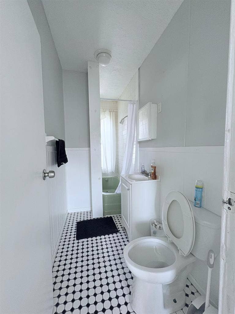 Move-In Ready – Utilities Included