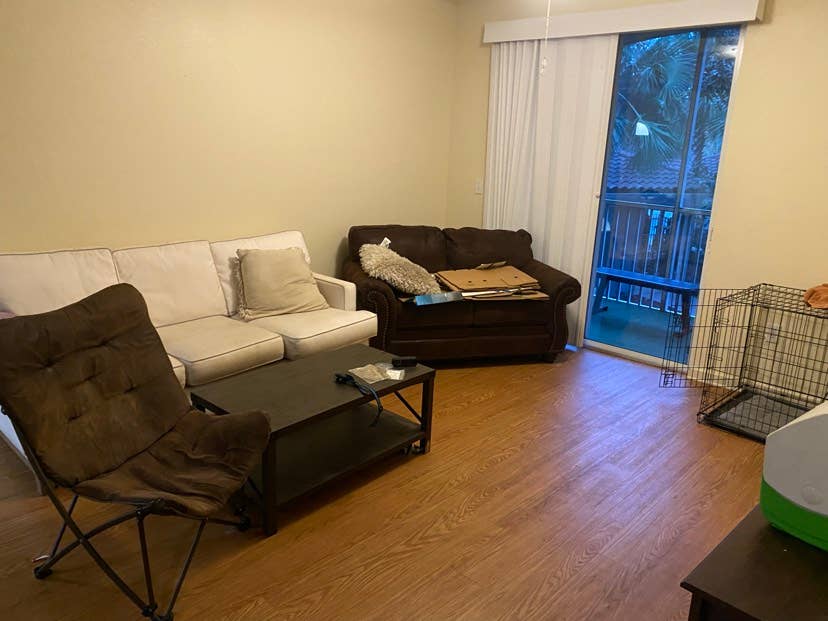 Room and bathroom available Jan 1st