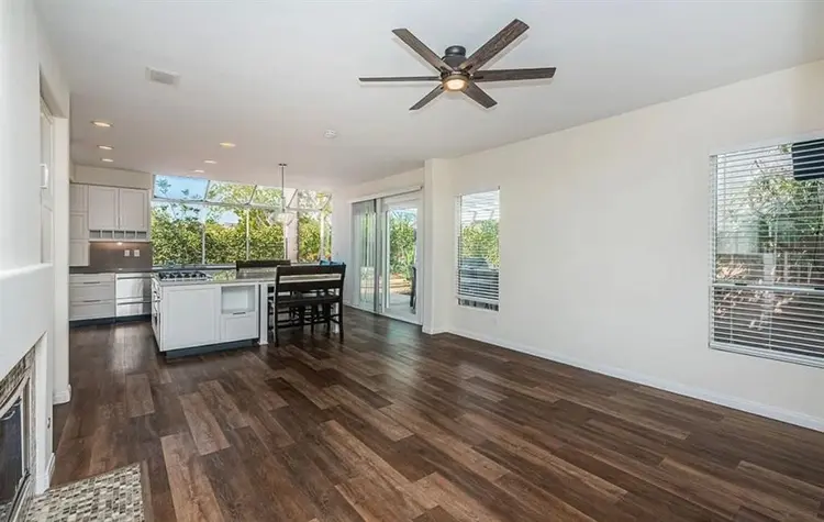 Room for Rent in Huge Home!