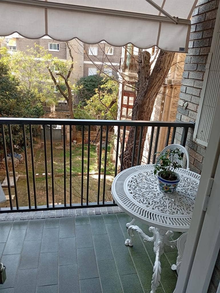 Hab para chicas con lavabo propio