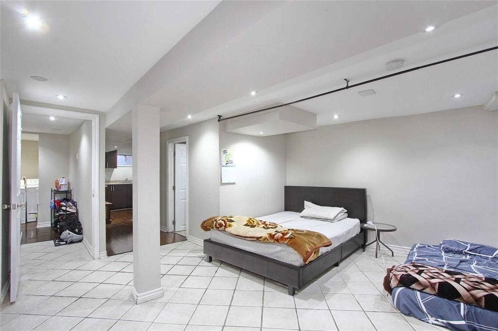 Clean & Neat Basement for Rent