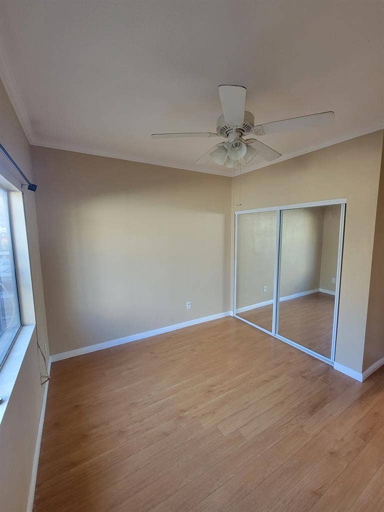 Looking for roommates for my home