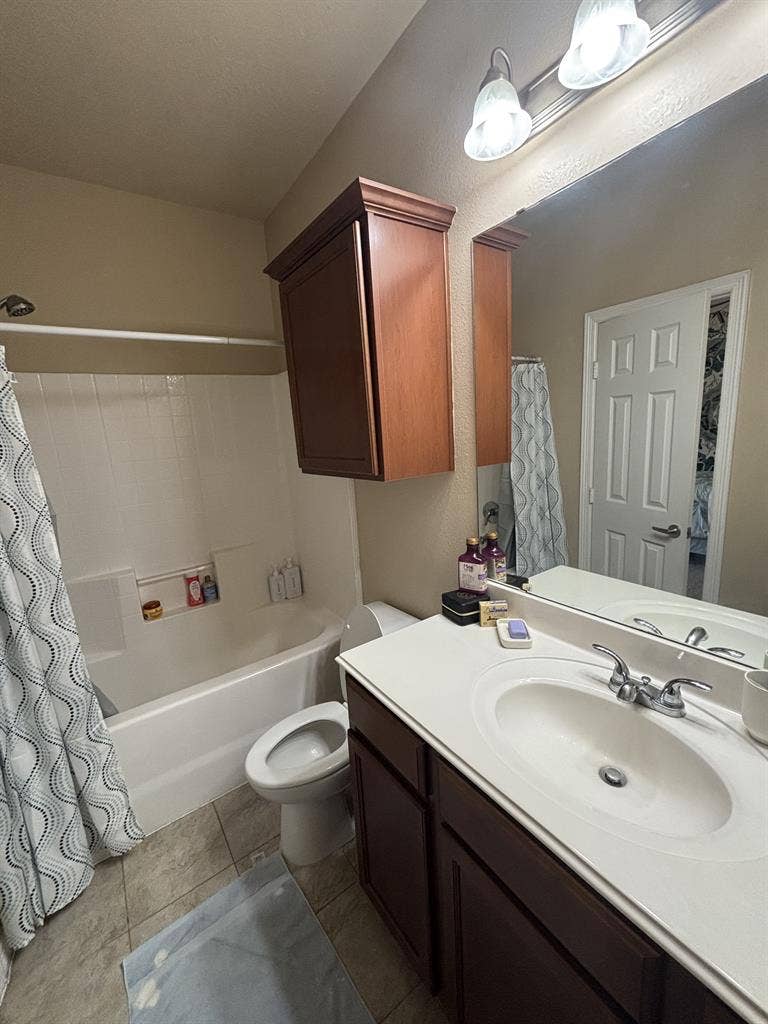 SUBLEASE — SPRING  (JAN–JULY)