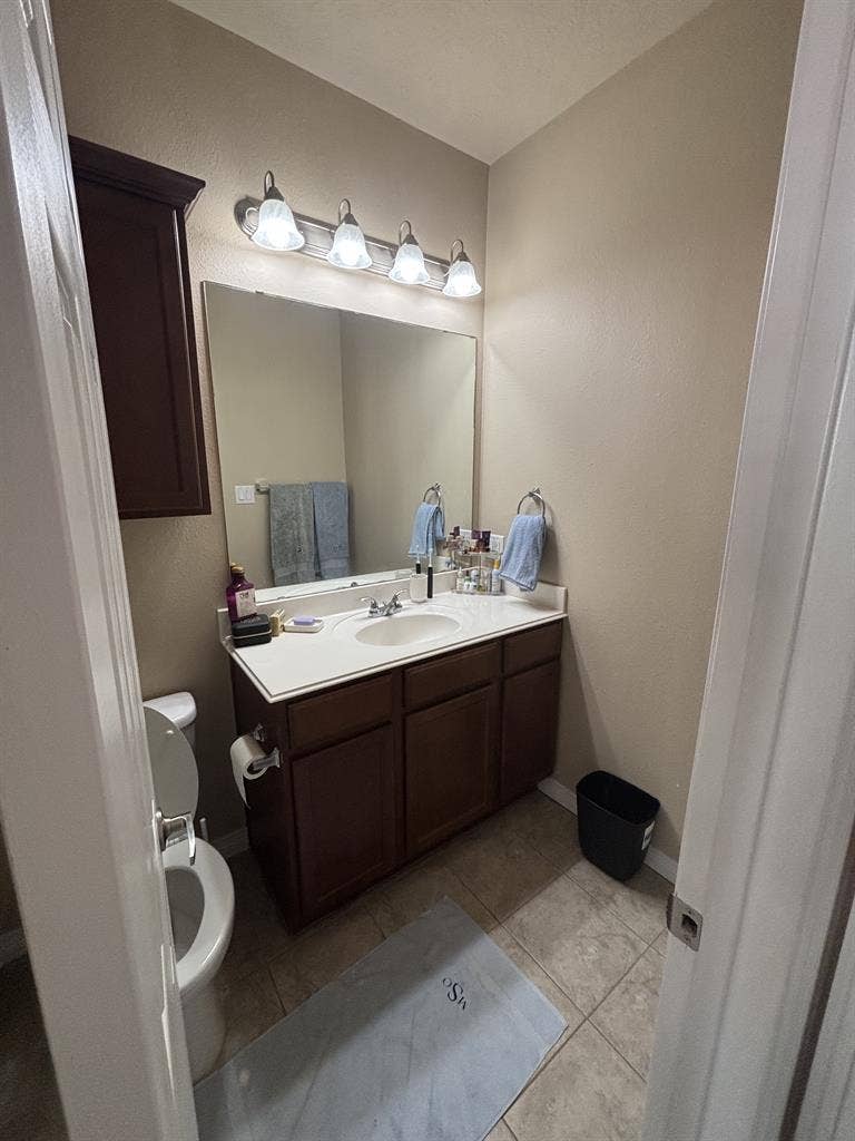 SUBLEASE — SPRING  (JAN–JULY)