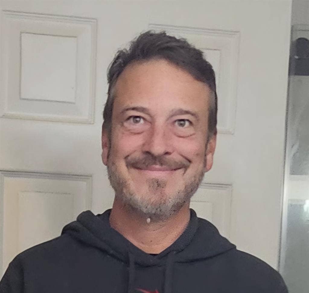 Bedroom for rent. Pets welcome