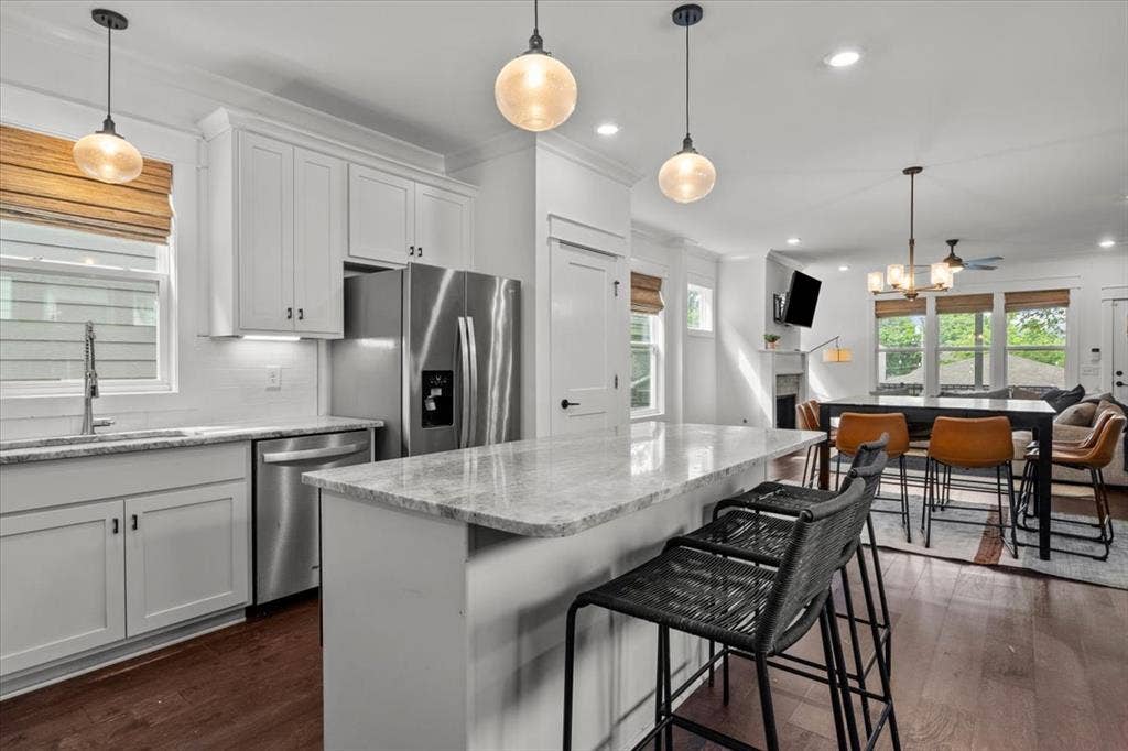 Private Room w/ Private Bath