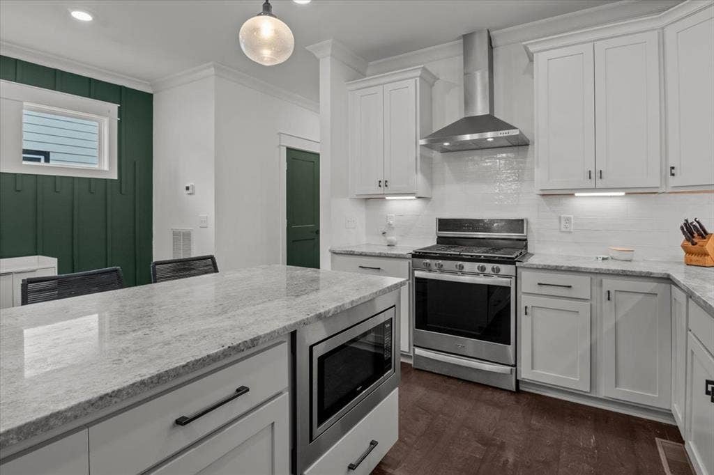 Private Room w/ Private Bath