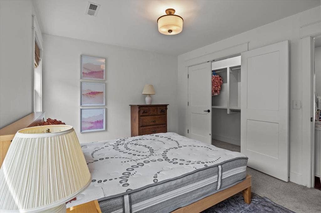 Private Room w/ Private Bath