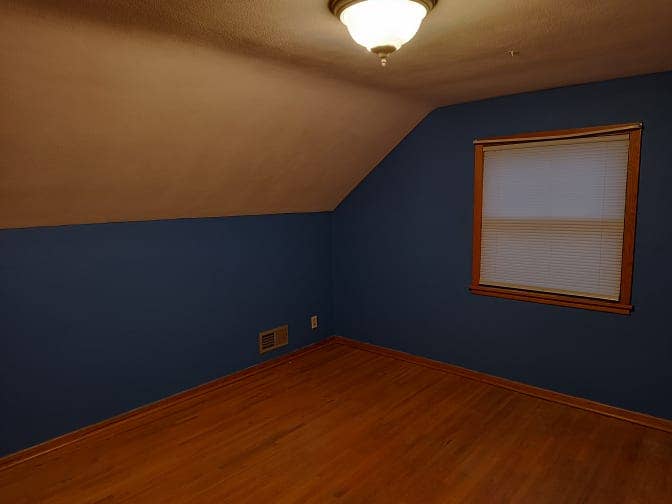 Room for Rent in South St Paul