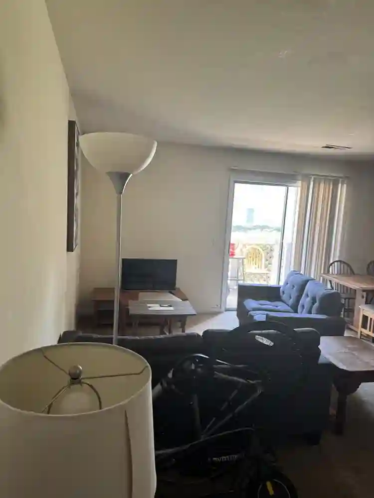 Furnished room for rent