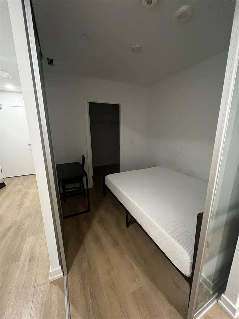 Private Room Private Bath