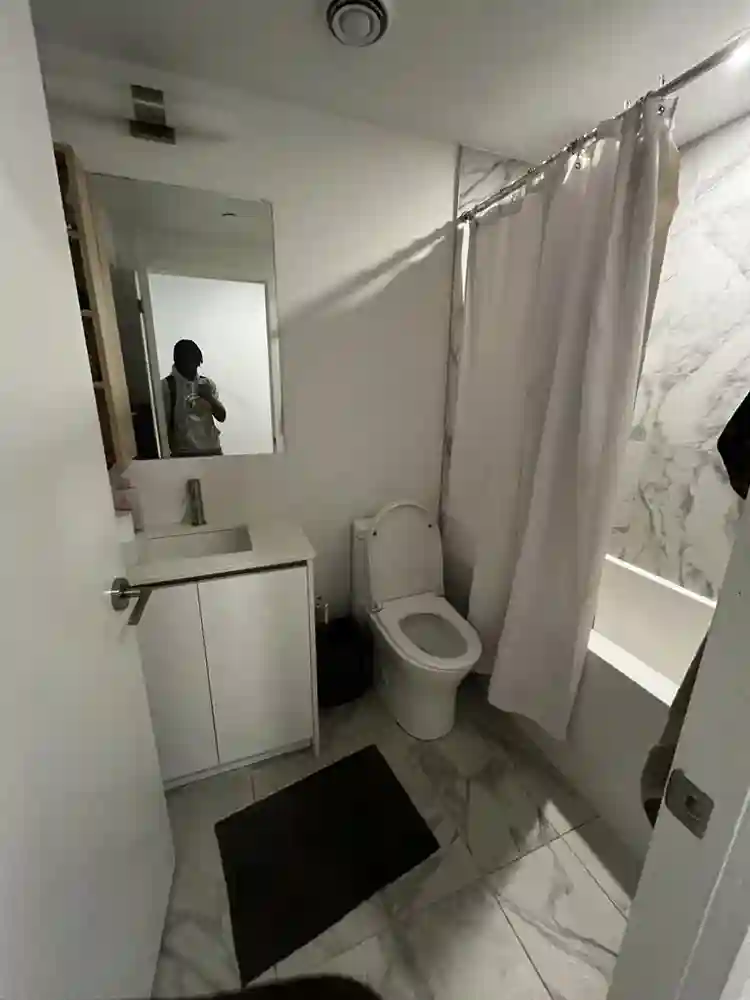 Private Room Private Bath