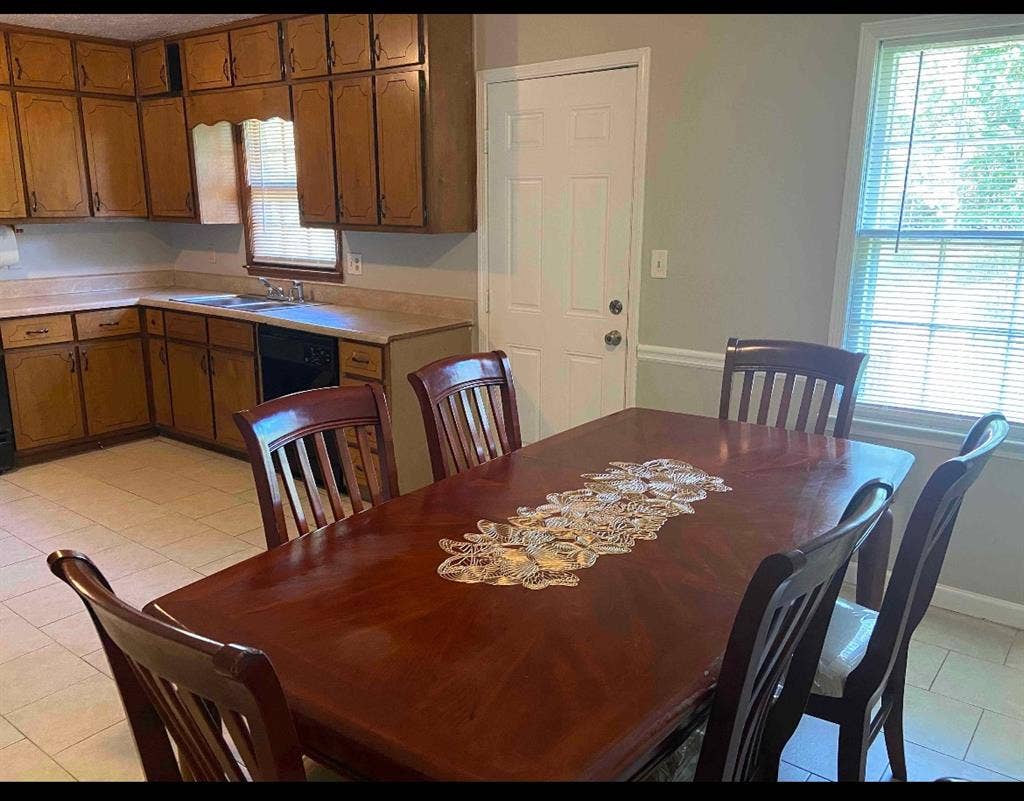 Room is move in ready in Conyers