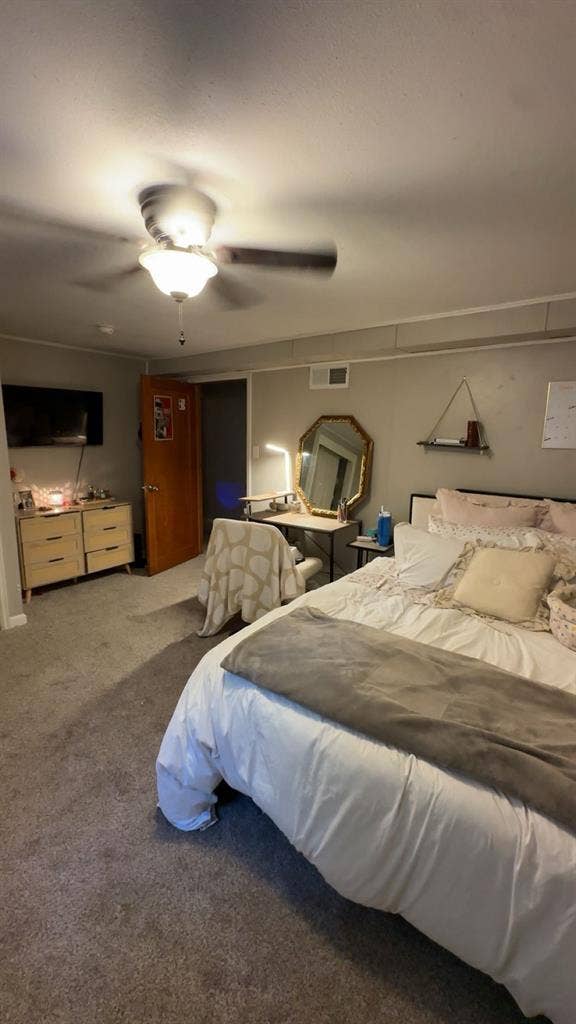 🌸FIRST MONTH RENT FREE!!🌸