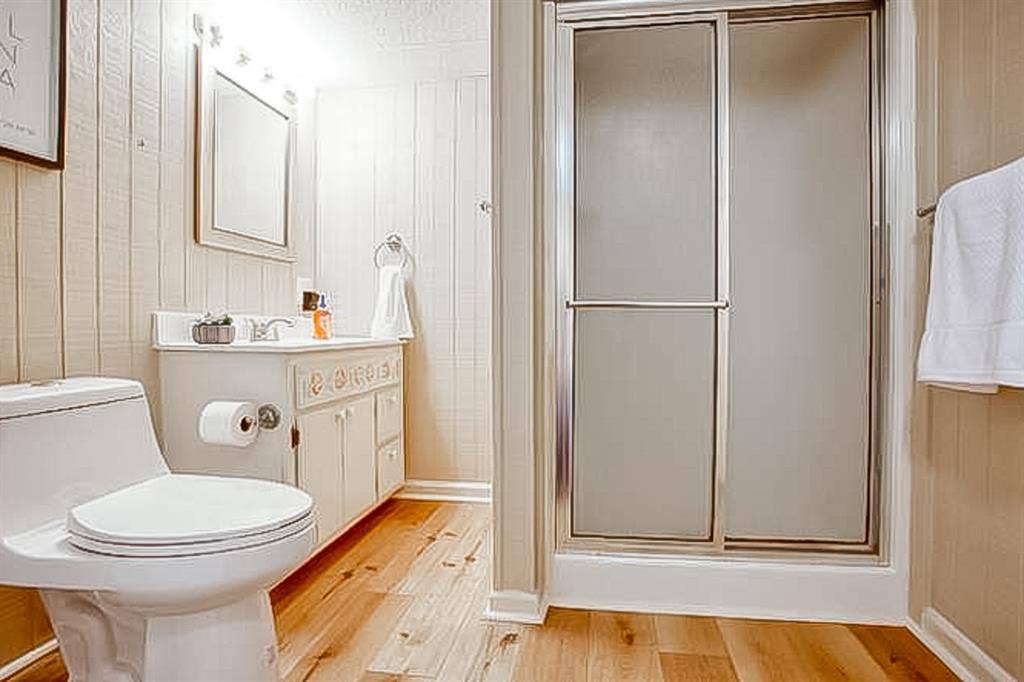 4 BR in Douglasville