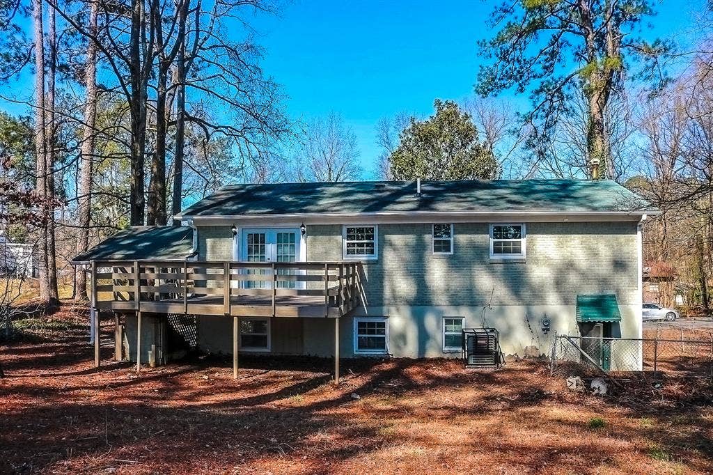6 BR in Atlanta