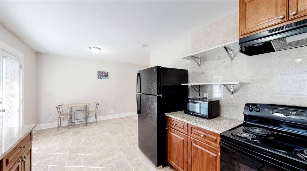 6 BR in Atlanta