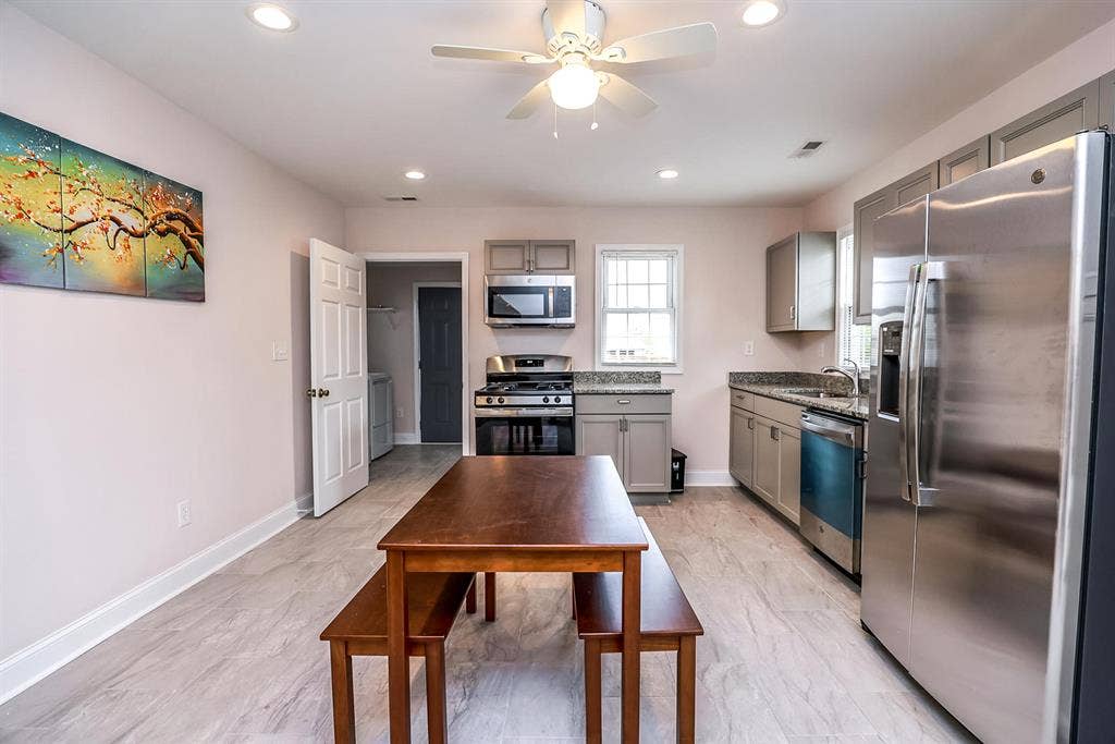 4 BR in Colonial Heights