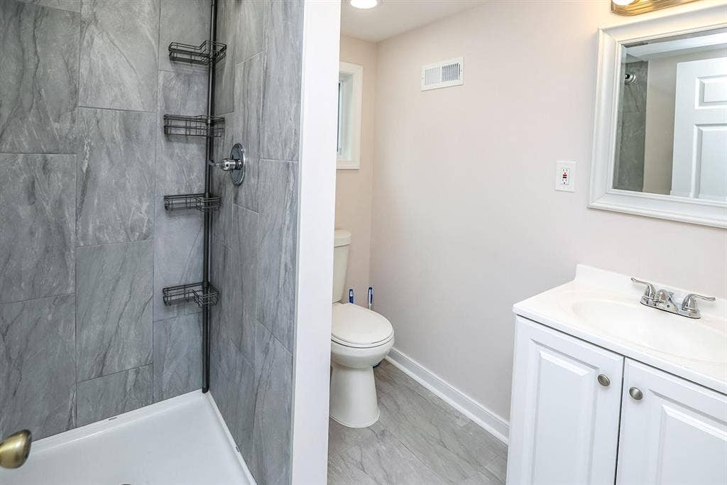 4 BR in Colonial Heights