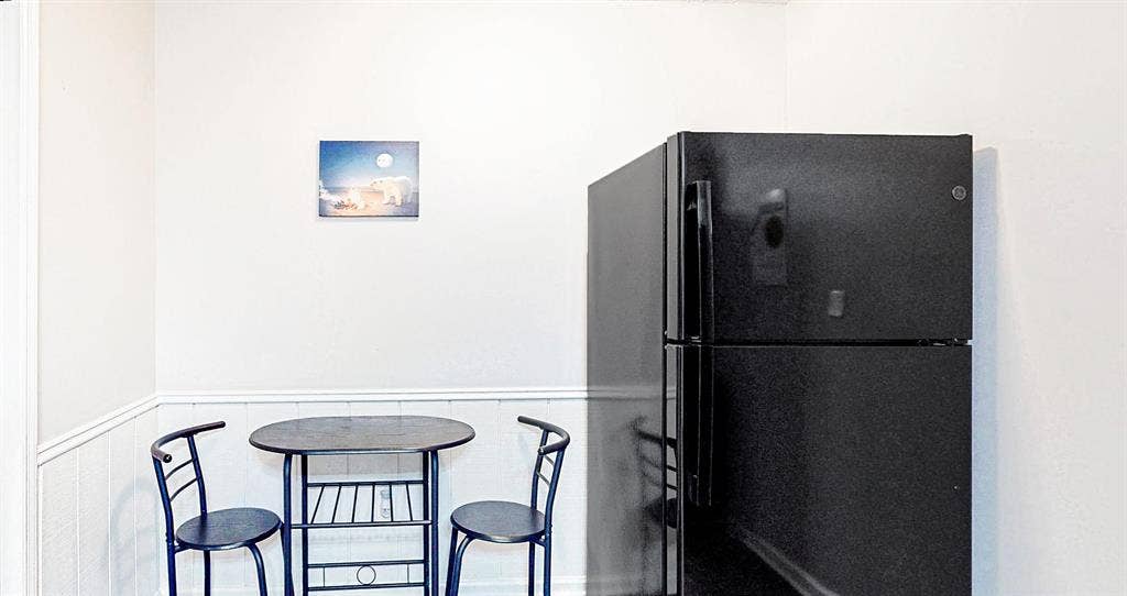 9 BR in Stone Mountain