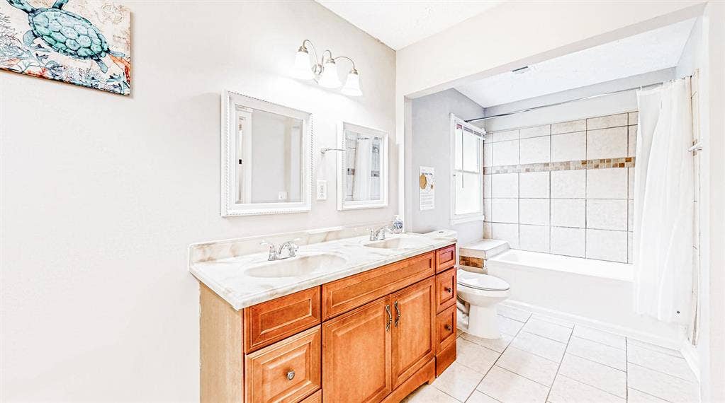 9 BR in Stone Mountain