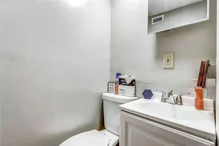 6 BR in Jacksonville