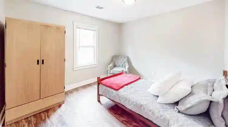 7 BR in Atlanta