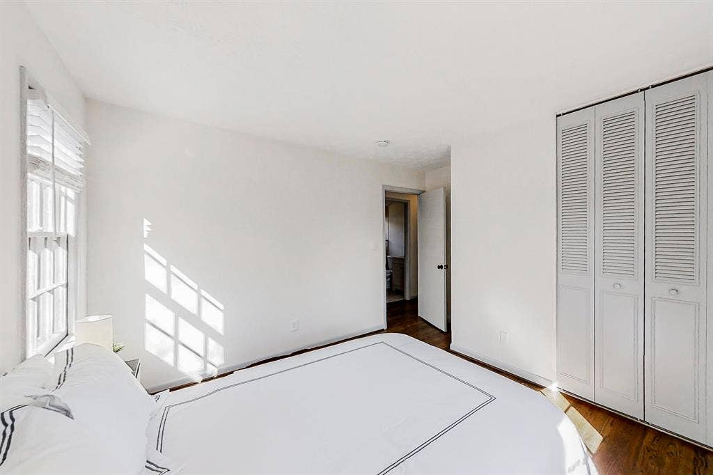 10 BR in College Park