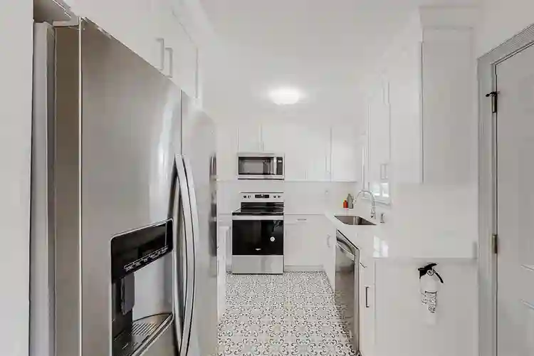 10 BR in College Park