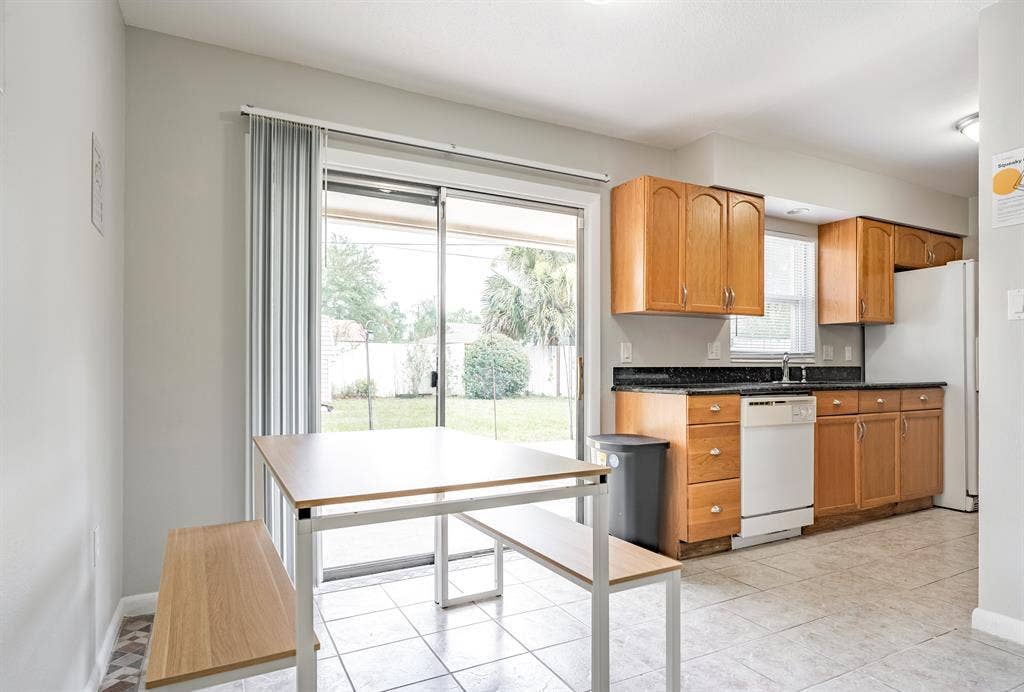 3 BR in Orlando