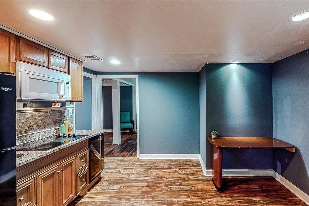 7 BR in Decatur