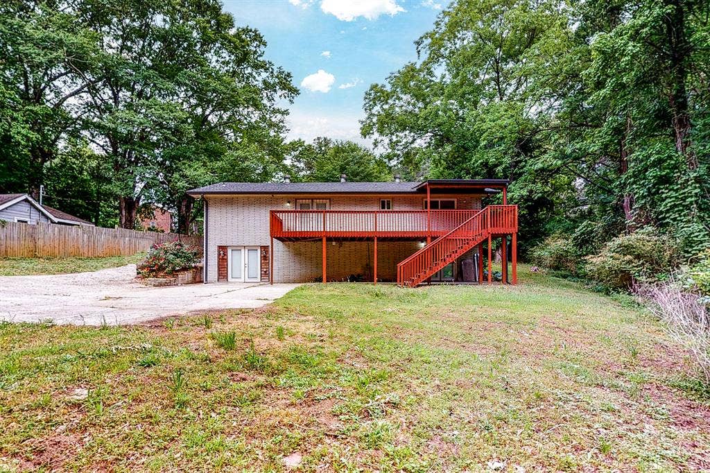 7 BR in Decatur