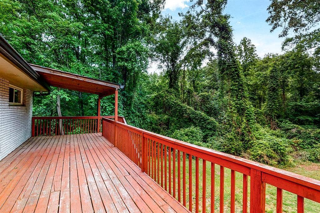 7 BR in Decatur