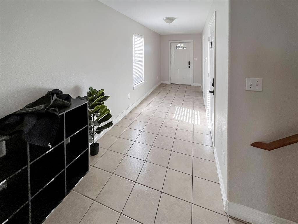 7 BR in Houston