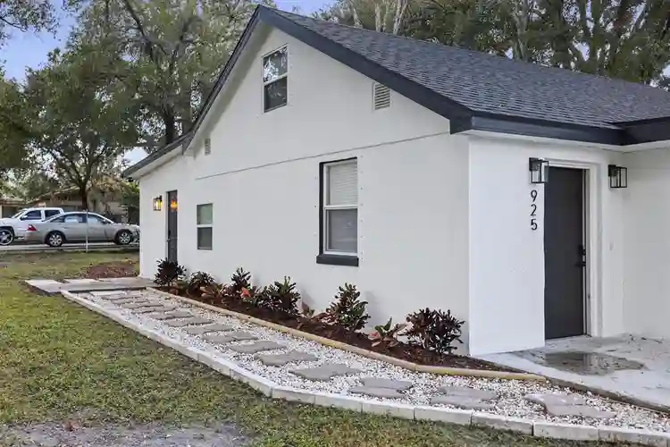 6 BR in Tampa
