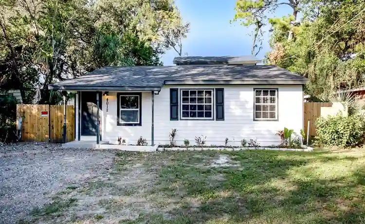 3 BR in Tampa