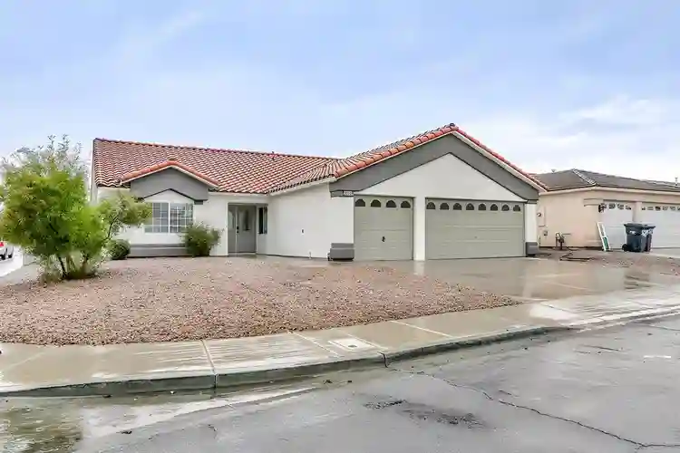 7 BR in North Las Vegas