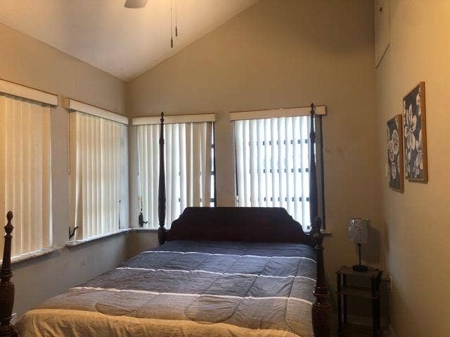 8 BR in Orlando
