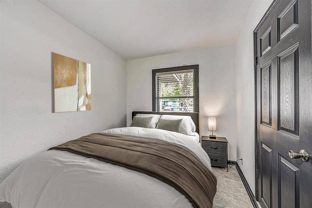 7 BR in Jacksonville