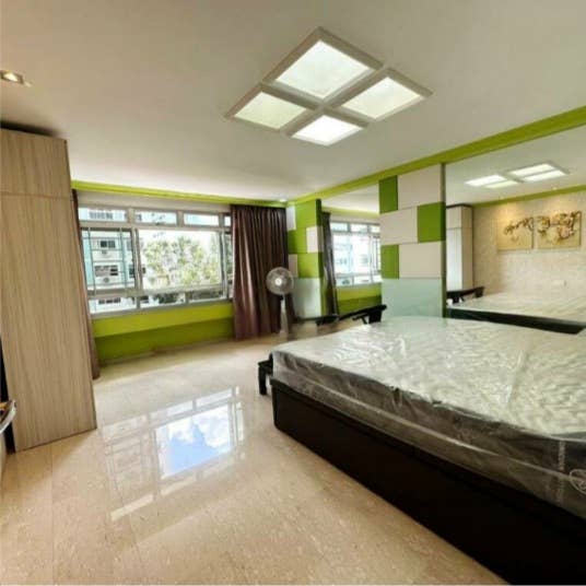 Beautiful sft room for rent