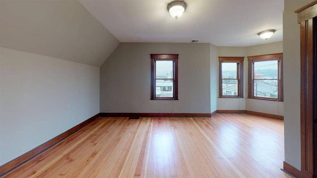 1 BR in Seattle