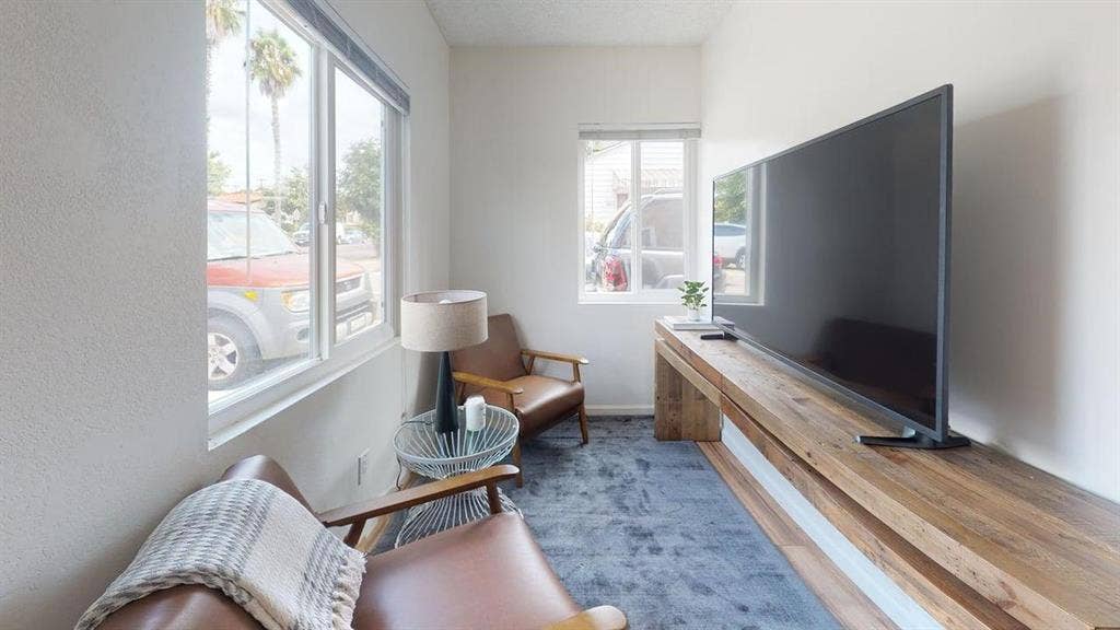 1 BR in San Diego