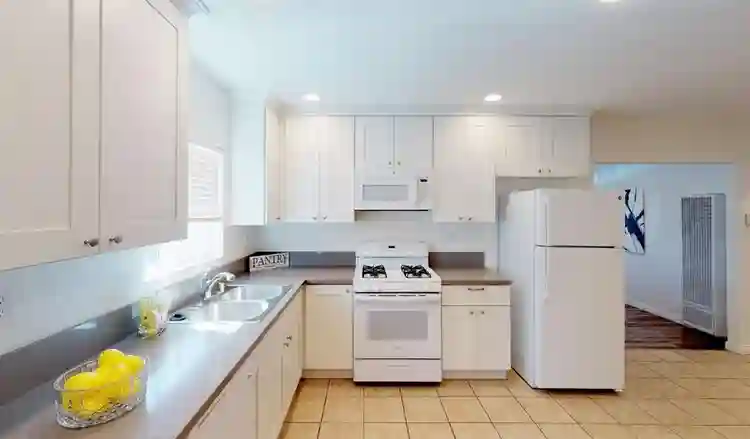 1 BR in San Diego