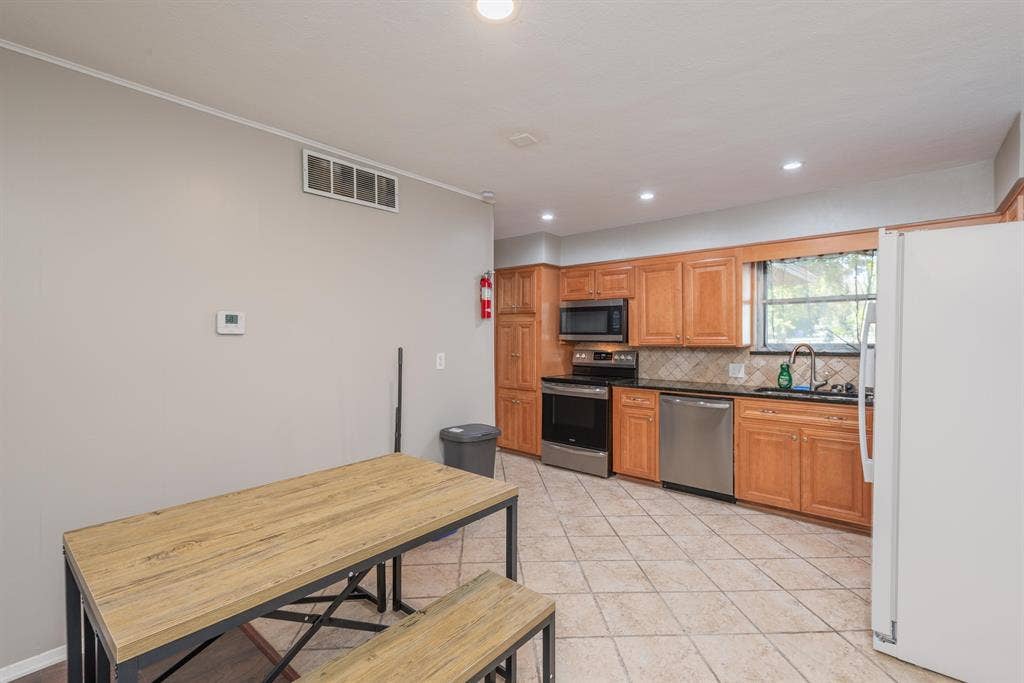 7 BR in DeSoto