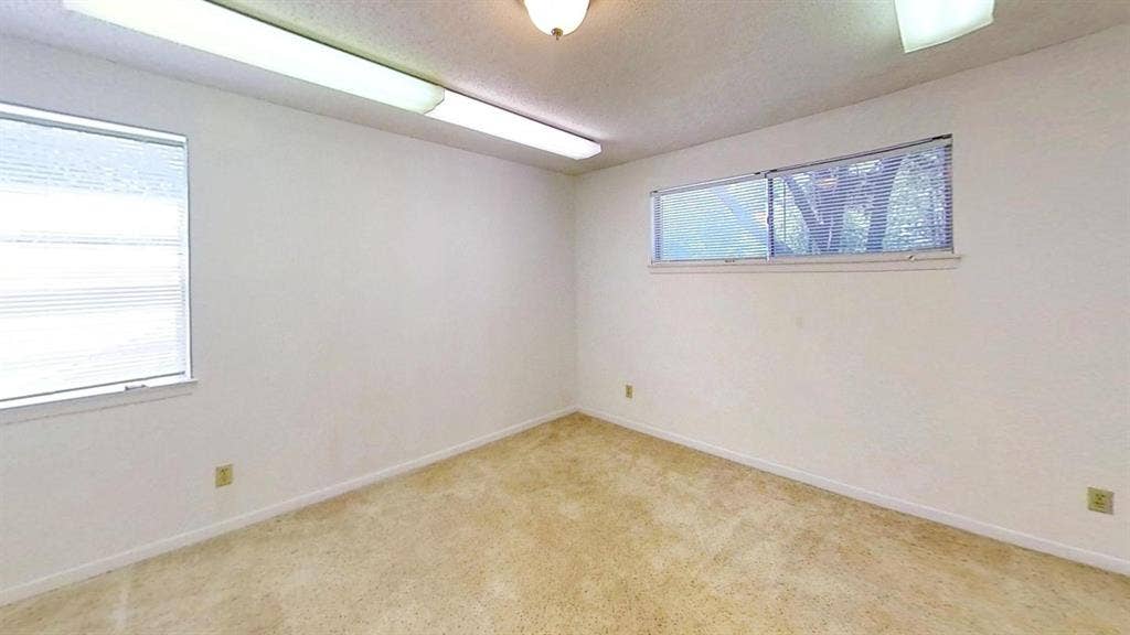 1 BR in Arlington