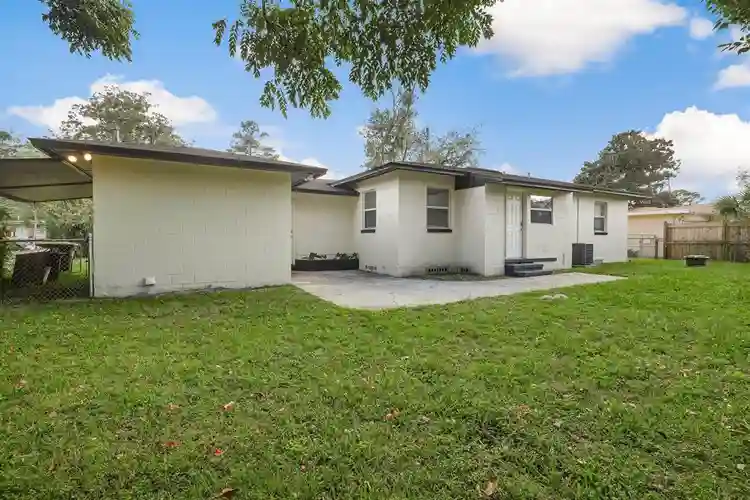 4 BR in Jacksonville