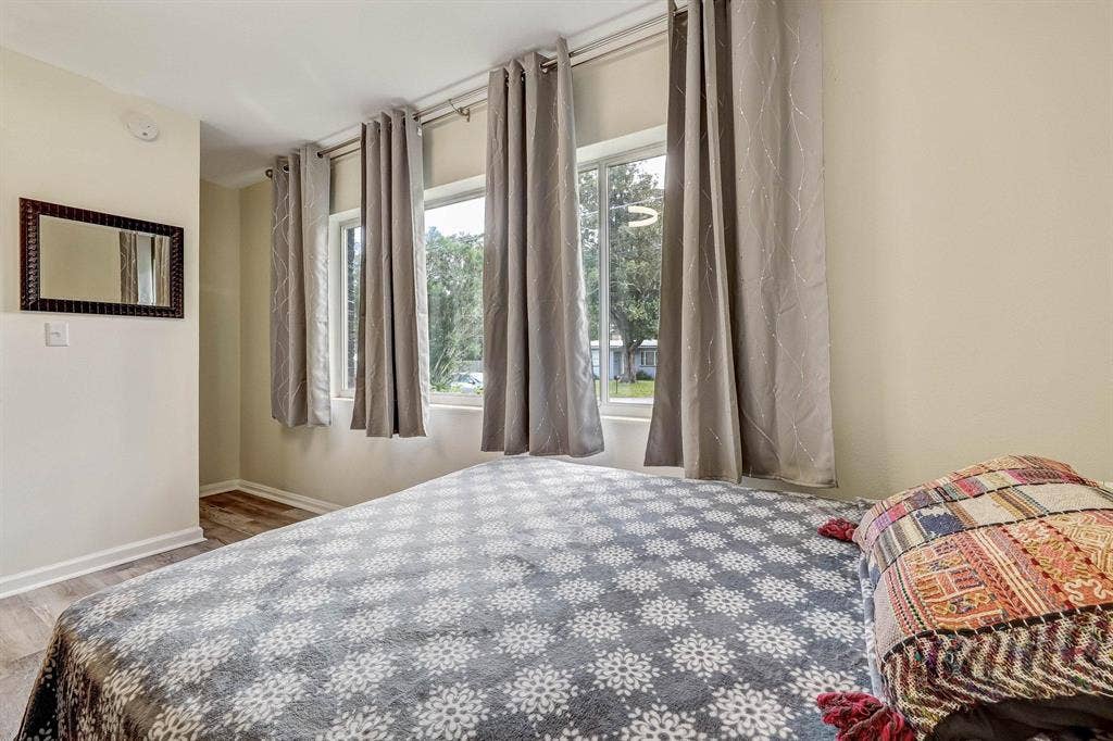 4 BR in Jacksonville